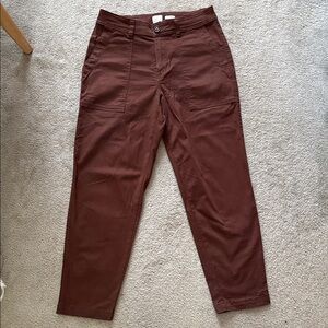 a new day brown “ stretch elastizado “ pant, mom style cut, size 6